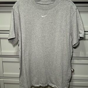Nike Women's Gray Short Sleeve Oversized Tee